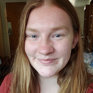 Emma Pinto '23 portrait