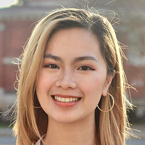 portrait of May Nguyen '23