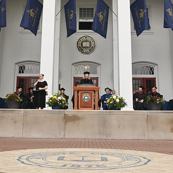 photo of Juniata College commencement speaker at podium