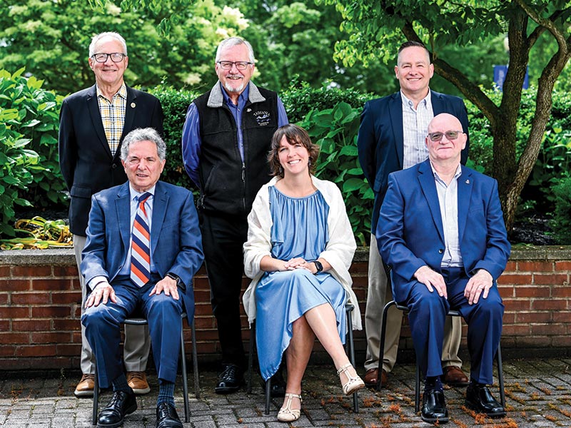 photo of alumni weekend&rsquo;s alumni awards recipients