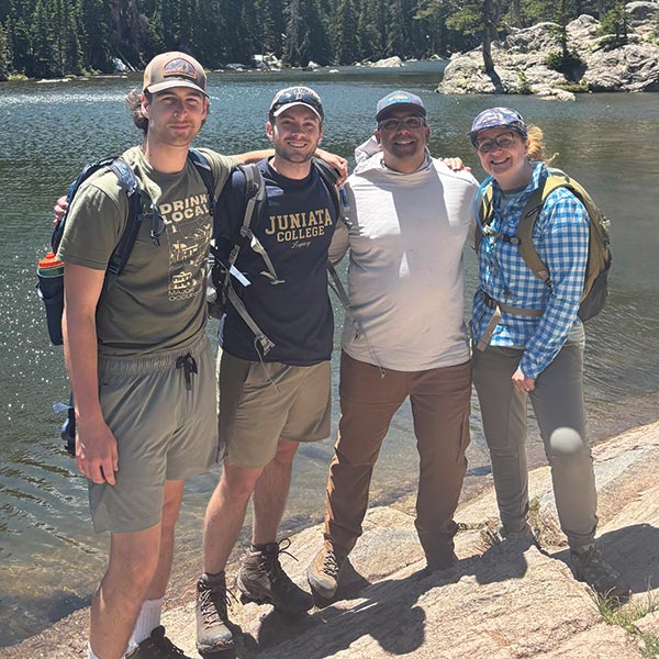 photo of David E. Christopher &rsquo;96 and his wife, Aron Q. (Christiansen) Christopher &rsquo;02