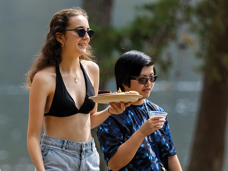 photo mountain day attendees