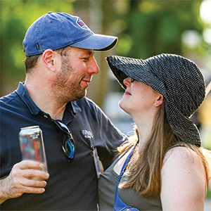 Chris Brookhart ’05 and his wife, Sara enjoy the lively campus atmosphere while celebrating Juniata’s 150th anniversary.
