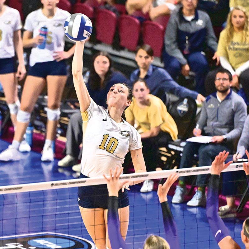 photo of Audrey Muth '26 during a game