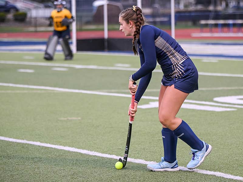 photo of field hockey action